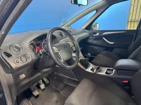 Ford S-Max thumbnail 13