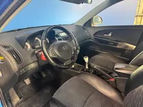 Kia Cee'd thumbnail 12