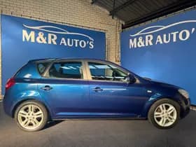 Kia Cee'd thumbnail 6