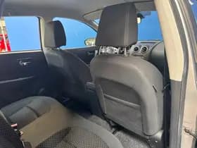 Nissan Qashqai thumbnail 14