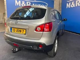 Nissan Qashqai thumbnail 8