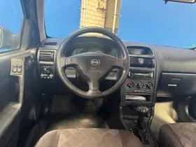 Opel Astra thumbnail 17