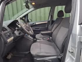 Opel Zafira thumbnail 10