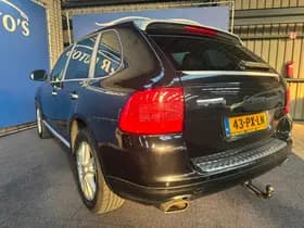 Porsche Cayenne thumbnail 7