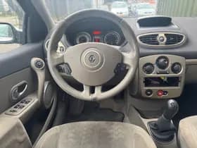 Renault Clio thumbnail 13