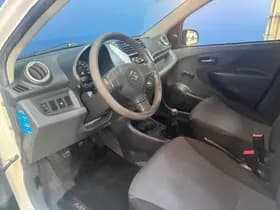 Suzuki Alto thumbnail 12