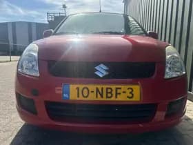 Suzuki Swift thumbnail 4