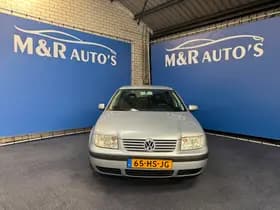 Volkswagen Bora thumbnail 4