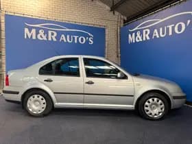 Volkswagen Bora thumbnail 6