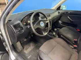 Volkswagen Bora thumbnail 10