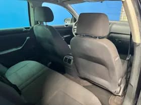 Volkswagen Golf thumbnail 17