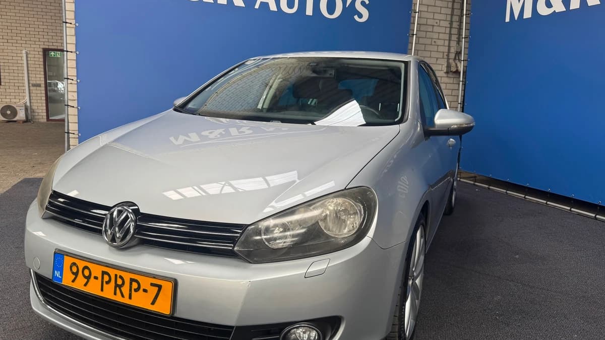 Volkswagen Golf — foto 1