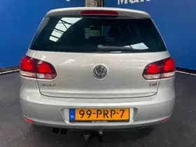 Volkswagen Golf thumbnail 10