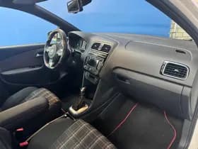 Volkswagen Polo thumbnail 16