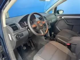 Volkswagen Touran thumbnail 12