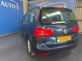 Volkswagen Touran thumbnail 7
