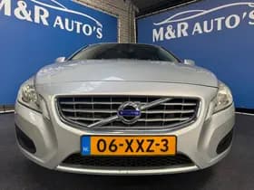 Volvo S60 thumbnail 4