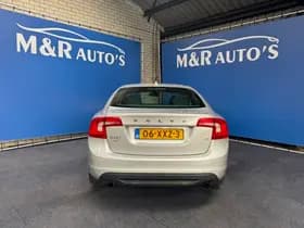 Volvo S60 thumbnail 9