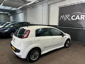 Fiat Punto thumbnail 10