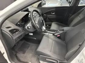 Renault Mégane Scénic thumbnail 12