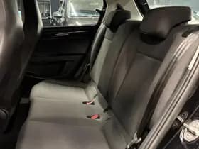 Volkswagen Up! thumbnail 16