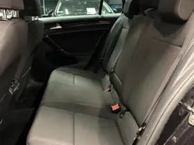 Volkswagen Golf thumbnail 18