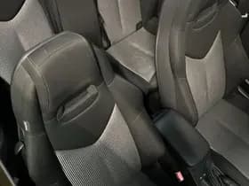 Peugeot 308 thumbnail 17