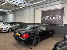 Mercedes-Benz SL-Klasse thumbnail 14