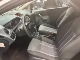 Ford Fiesta thumbnail 12
