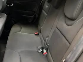 Renault Clio thumbnail 16