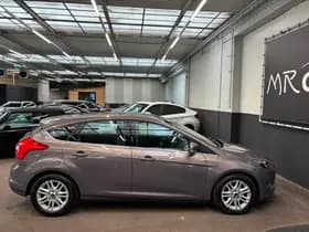 Ford Focus thumbnail 8