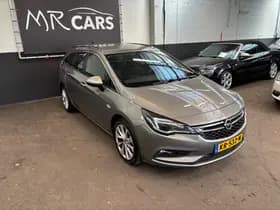 Opel Astra Sports Tourer thumbnail 5