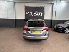 Opel Astra Sports Tourer thumbnail 7