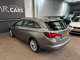 Opel Astra Sports Tourer thumbnail 10