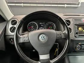 Volkswagen Tiguan thumbnail 15