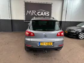 Volkswagen Tiguan thumbnail 9