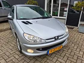 Peugeot 206 thumbnail 2