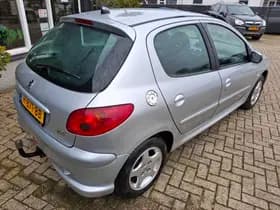 Peugeot 206 thumbnail 4