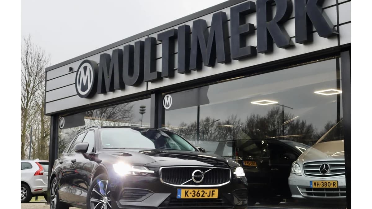 Volvo V60 — foto 1