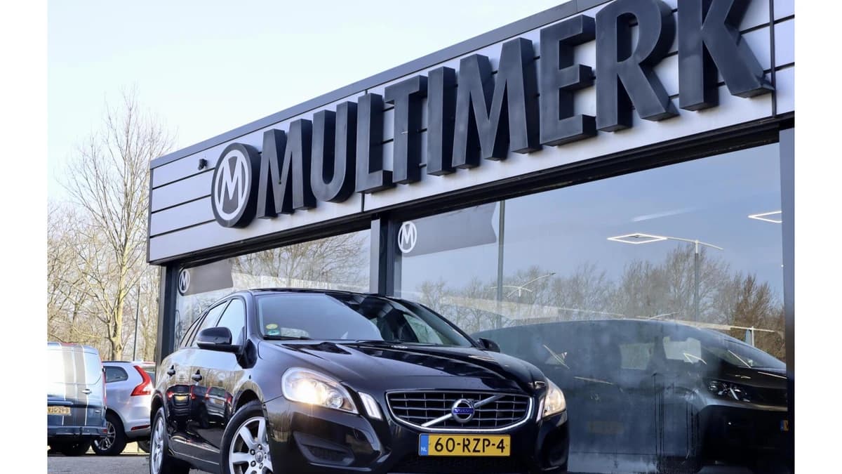 Volvo V60 — foto 1