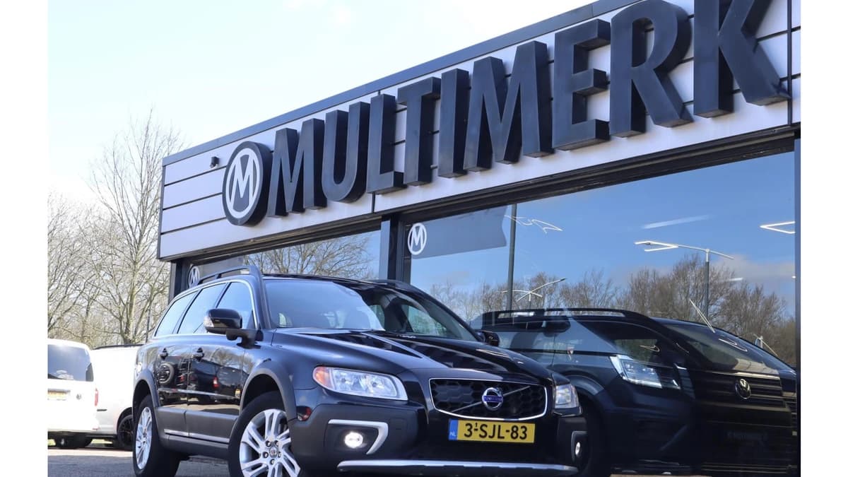 Volvo XC70 — foto 1