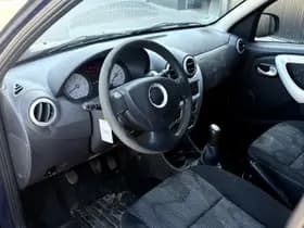 Dacia Sandero thumbnail 3