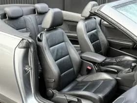 Volkswagen Golf Cabriolet 2.0 TDI DSG thumbnail 8