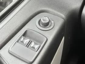 Renault Trafic 120pk L2H1 Black Edition thumbnail 11