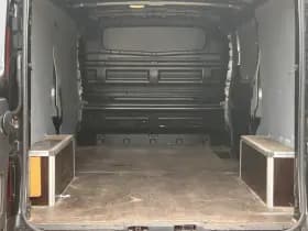 Renault Trafic 120pk L2H1 Black Edition thumbnail 10