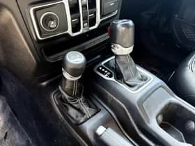 Jeep Wrangler thumbnail 6