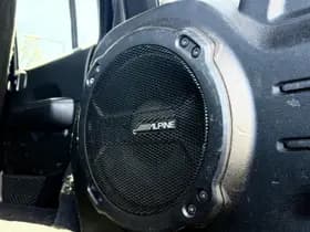 Jeep Wrangler thumbnail 10