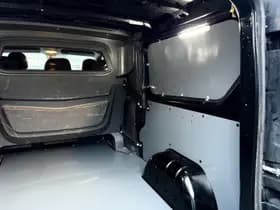 Renault Trafic 1.6 dCi 120pk Edition T29 L2H1 DC thumbnail 32