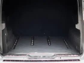 Mercedes-Benz V-Klasse 250d 4-MATIC DC Avantgarde Edition thumbnail 10