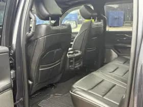 Dodge Ram 1500 5.7 V8 4x4 Crew Cab 5'7 Limited thumbnail 12